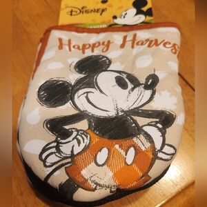 Disney Happy Harvest Mickey Oversized Mini Mitts